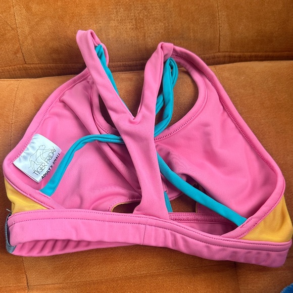 Tiger Friday top AXS with Pink and orange great condition - Picture 3 of 4